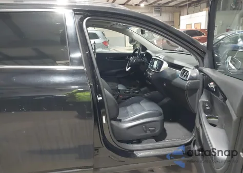 2016 Kia Sorento 3.3L Sx z USA, uszkodzony, nr VIN 5XYPK4A55GG161359